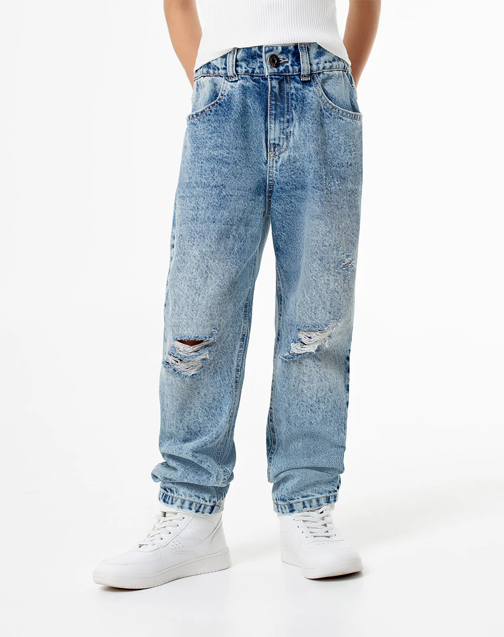 Jean mom fit tiro medio índigo medio niña - Image 4