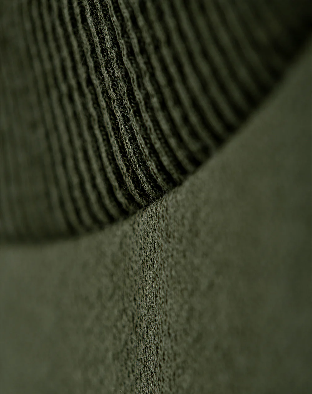 Camiseta oversize algodón verde hombre - Image 7