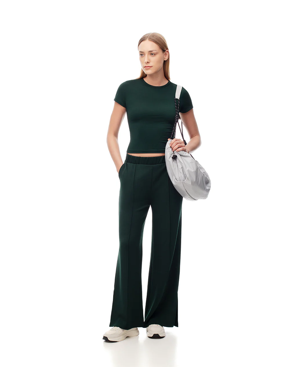 Camiseta deportiva secado rápido verde mujer - Image 4