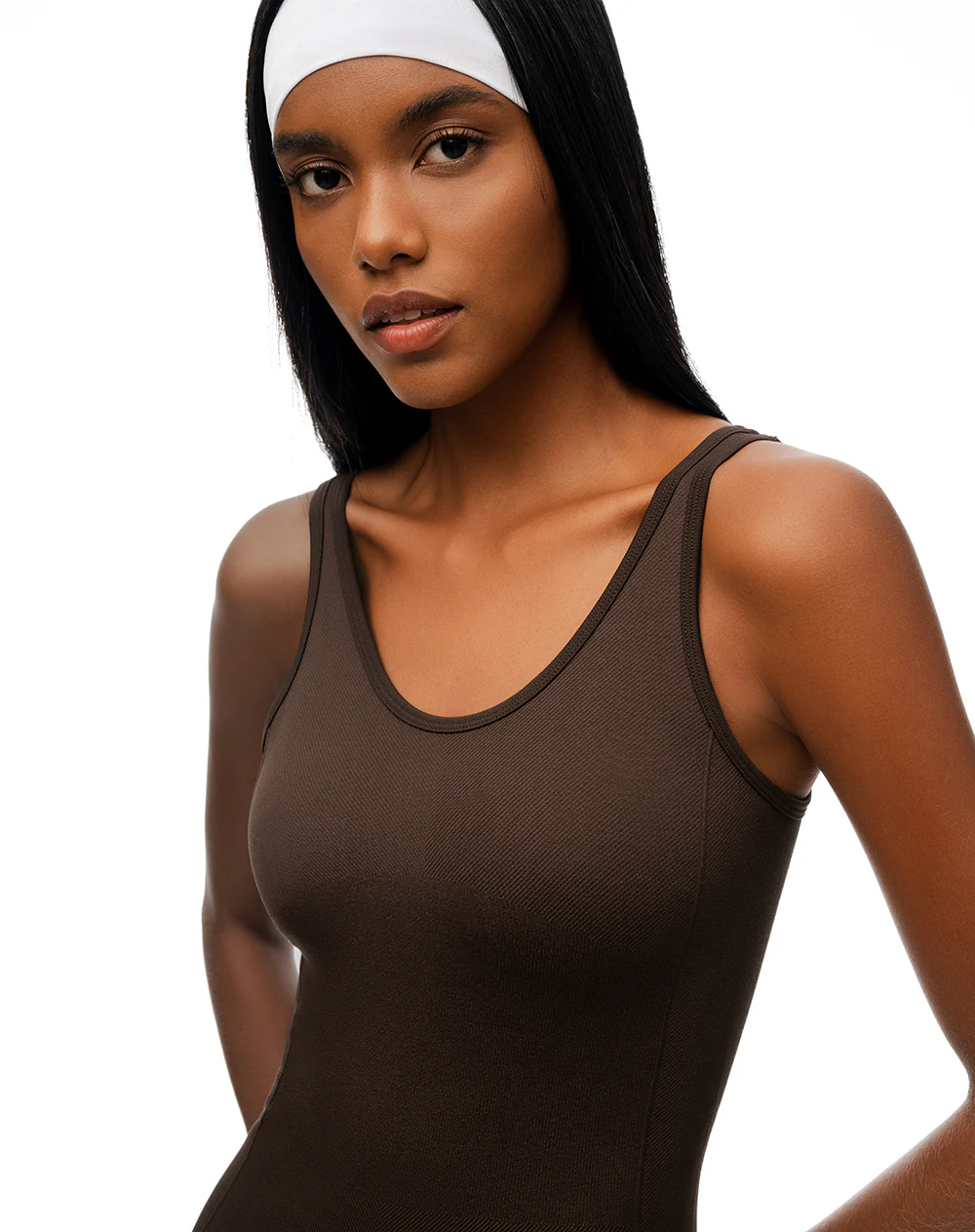 Enterizo deportivo seamless chocolate mujer - Image 4