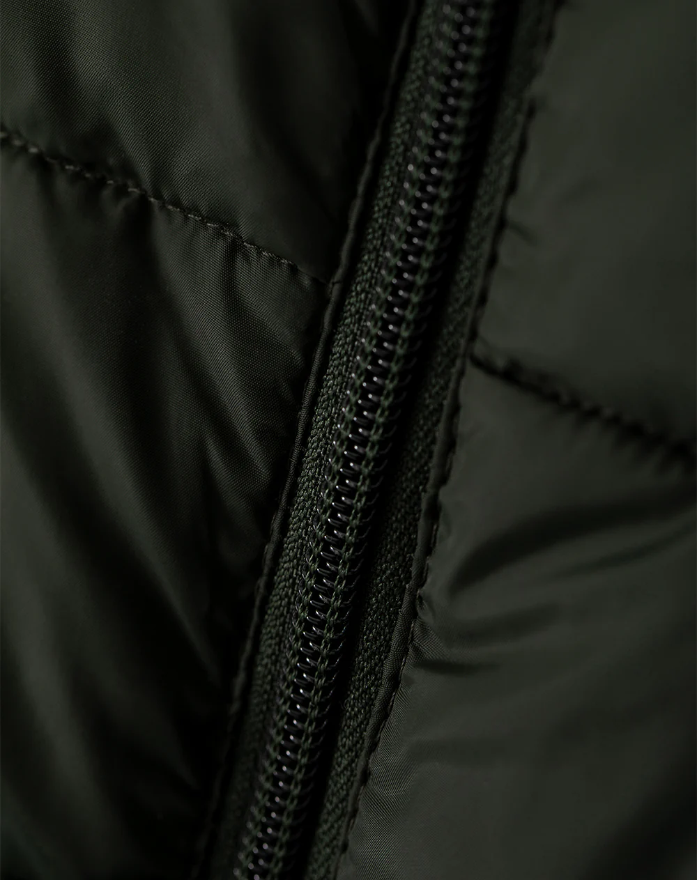 Chaqueta acolchada verde niño - Image 6
