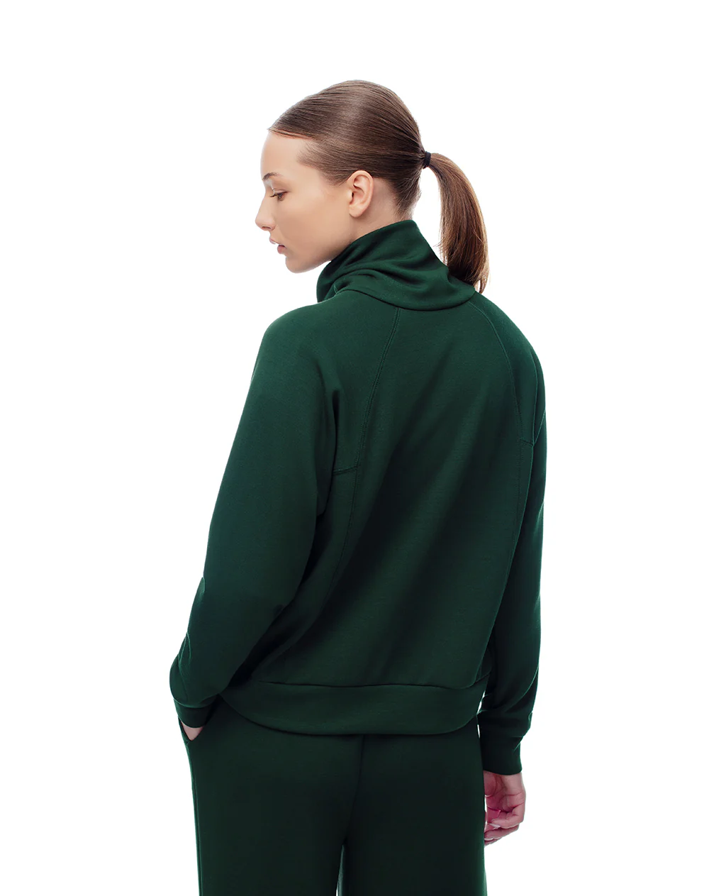 Buzo relax tacto suave verde mujer - Image 2