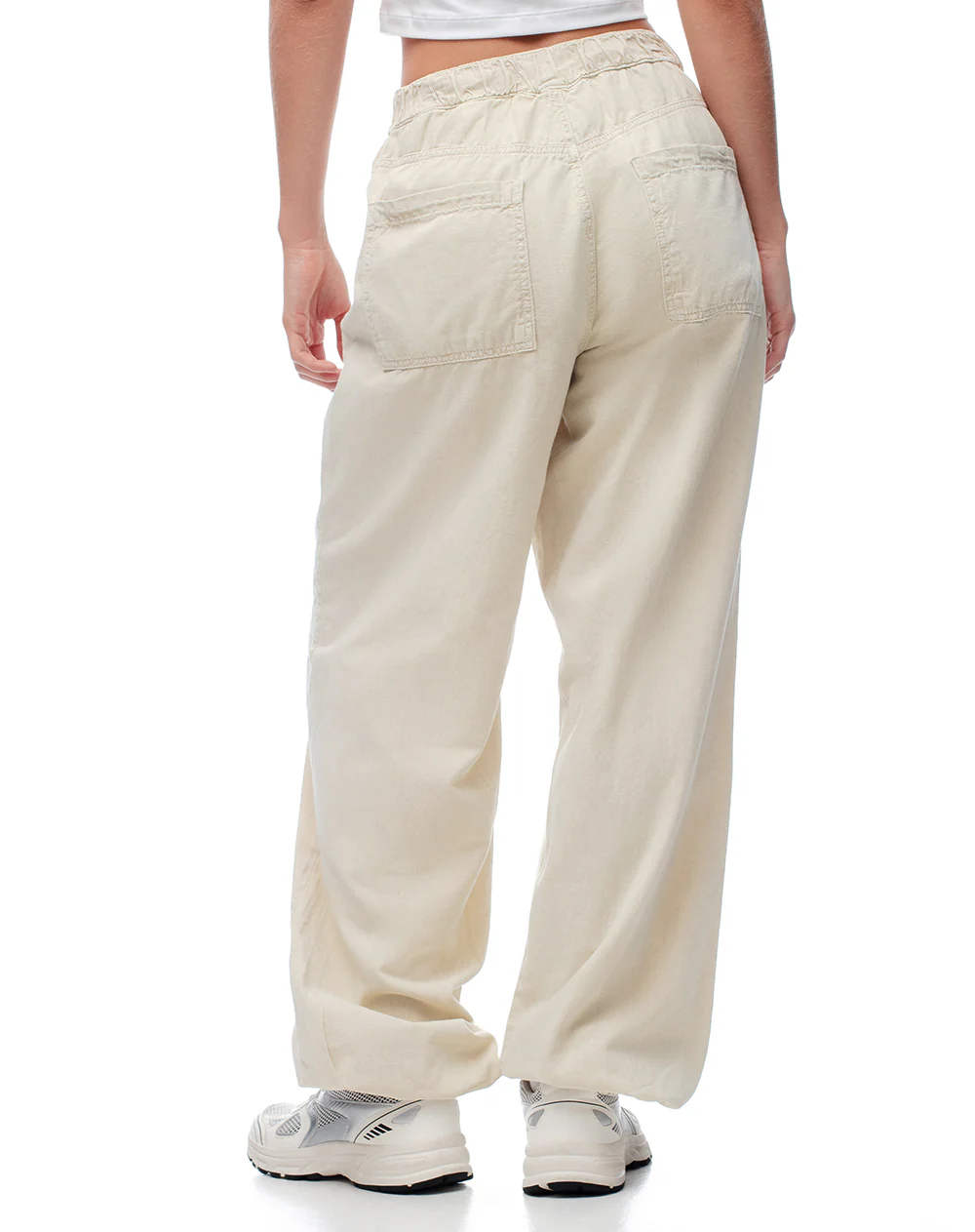 Pantalón jogger tiro medio algodón habano mujer - Image 2