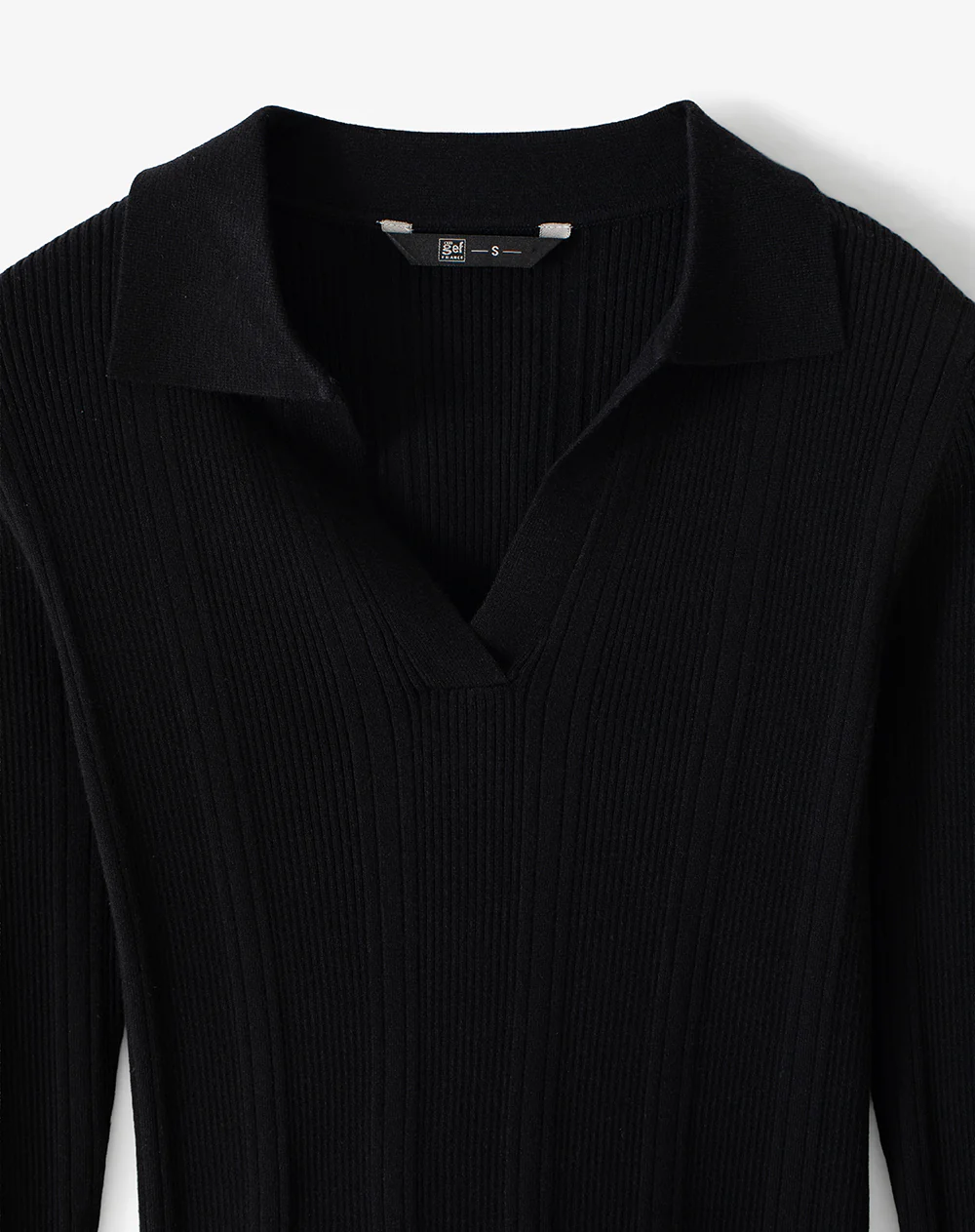 Camibuzo tipo polo slim tejido de punto negro mujer - Image 6