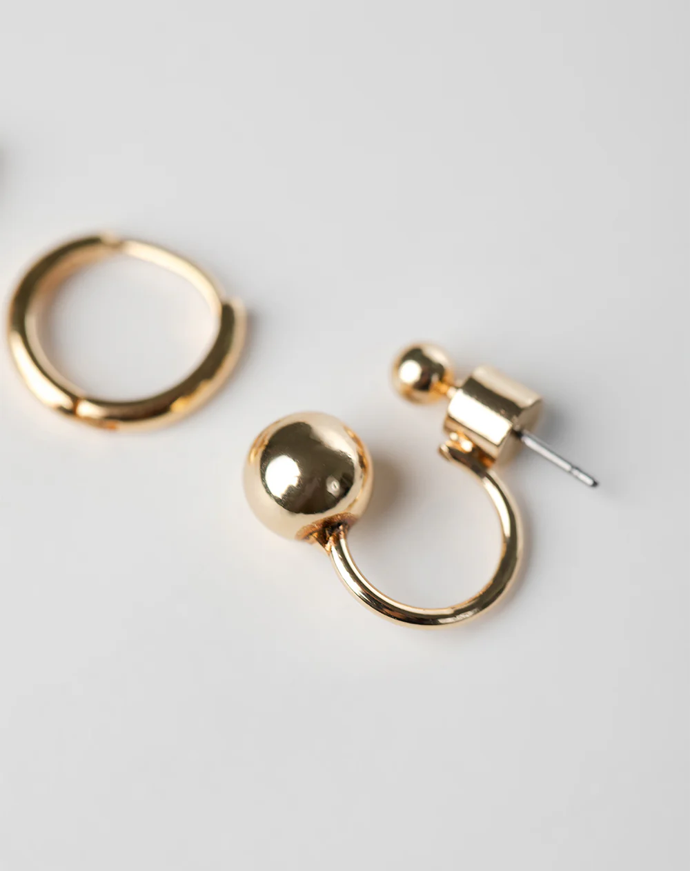 Set aretes + earcuff dorados - Image 3