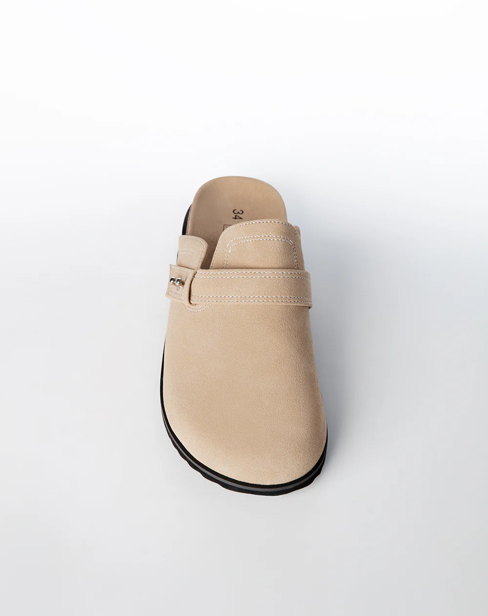 Zuecos tipo clog gamuzado café infantil unisex - Image 3