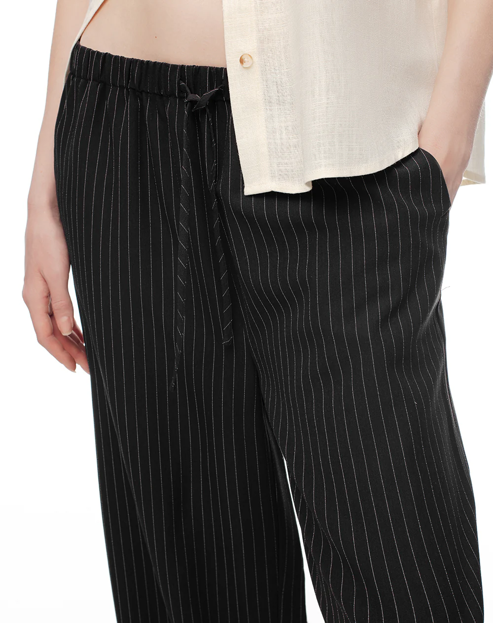 Pantalón wide leg tiro alto negro rayas mujer - Image 5