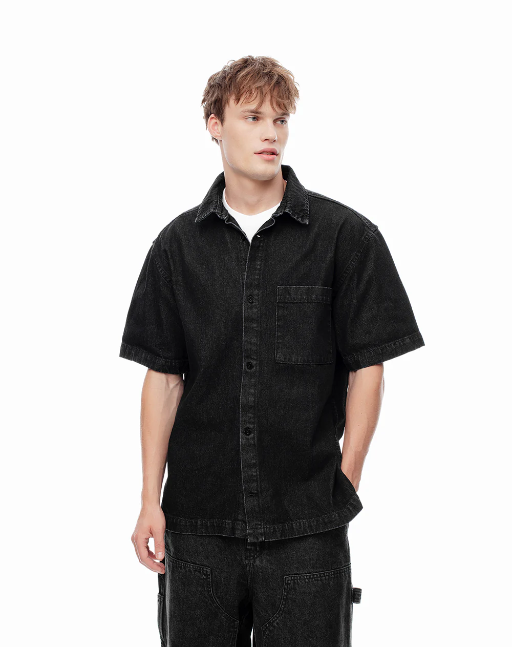 Camisa manga corta denim regular negra hombre