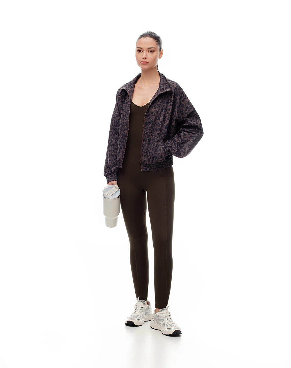 Enterizo deportivo secado rápido chocolate mujer - Image 5