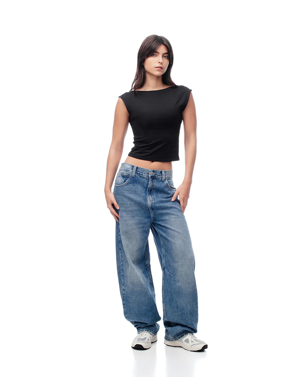 Camiseta crop slim doble tela negra mujer - Image 4