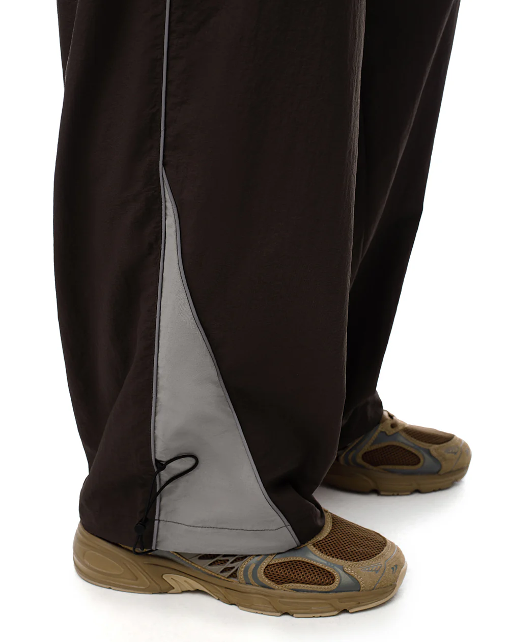Pantalón deportivo secado rápido café hombre - Image 4