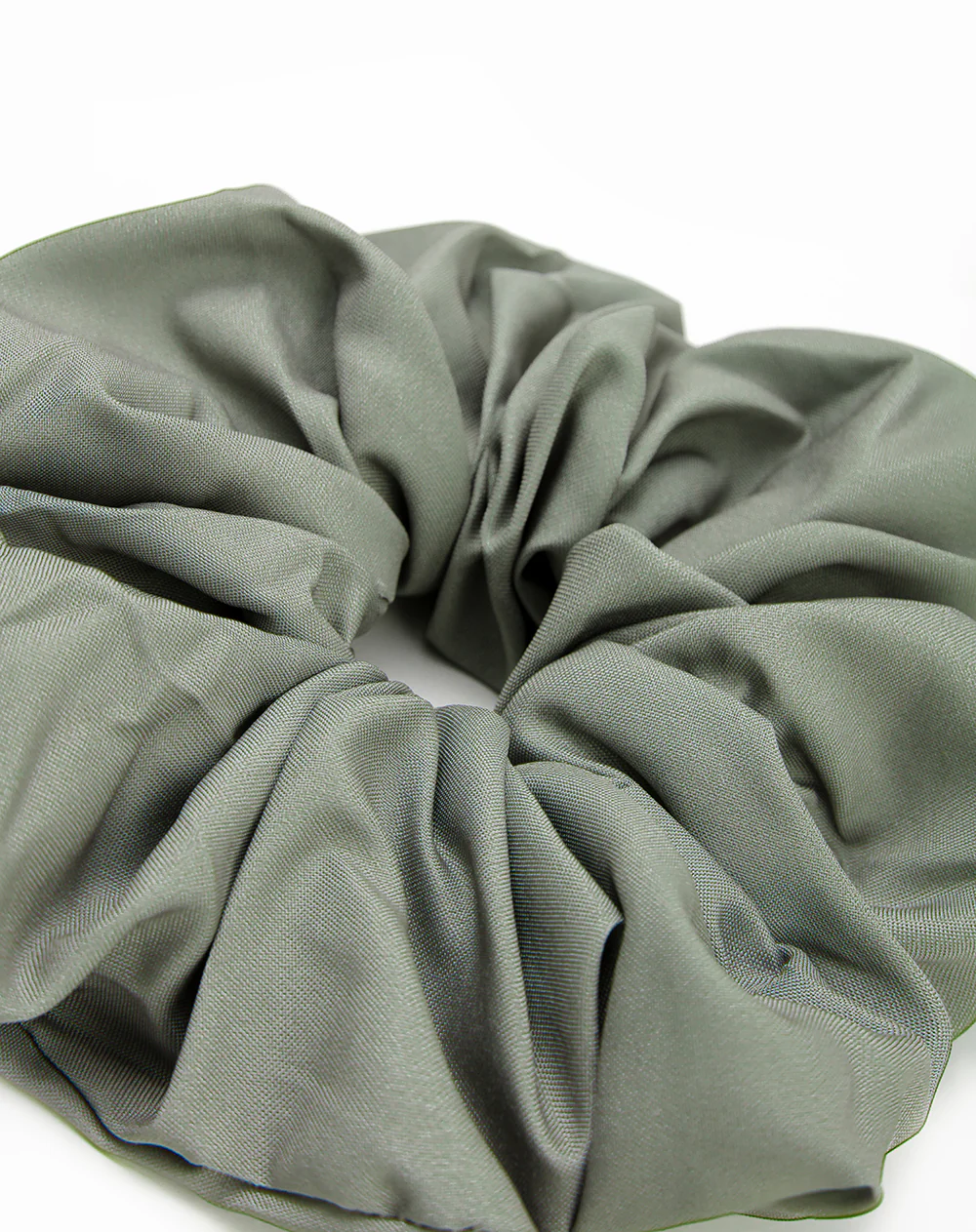Scrunchie para el cabello verde - Image 2
