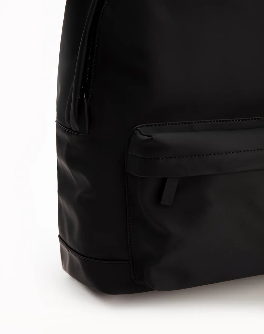 Morral minimalista negro - Image 4