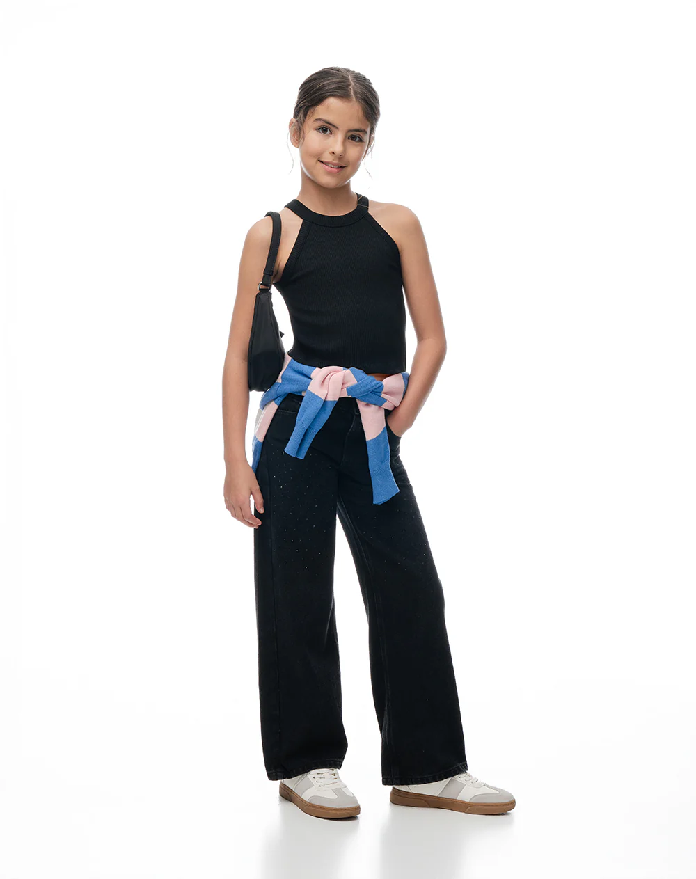 Camiseta crop slim negra niña - Image 4