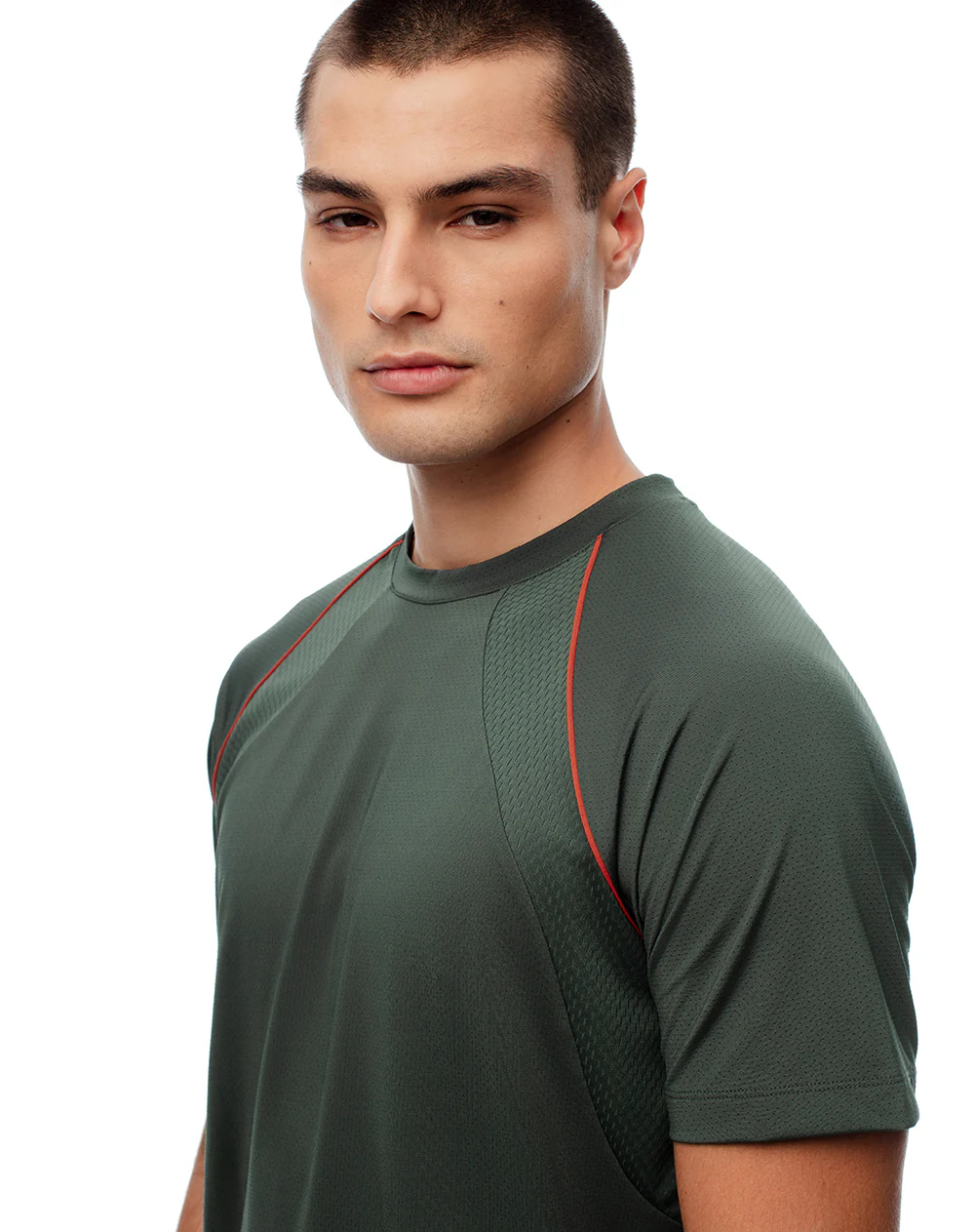 Camiseta deportiva control humedad verde hombre - Image 3