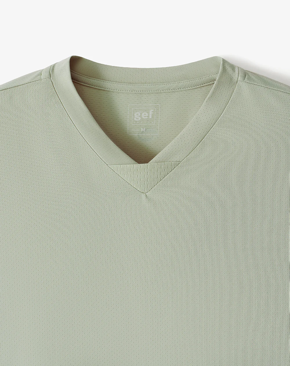Camiseta deportiva control de humedad verde hombre - Image 6